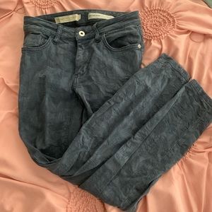 ANTHROPOLOGIE PILARO AND THE LETTERPRESS, SIZE 25 SKINNY JEANS WITH PUFF DETAIL